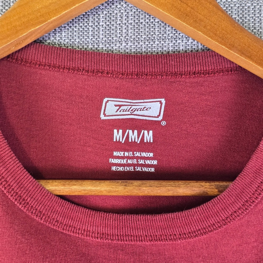 U of A Arkansas Razorbacks x Tailgate T Shirt Mens M Red Retro Soft Gameday - Picture 15 of 15